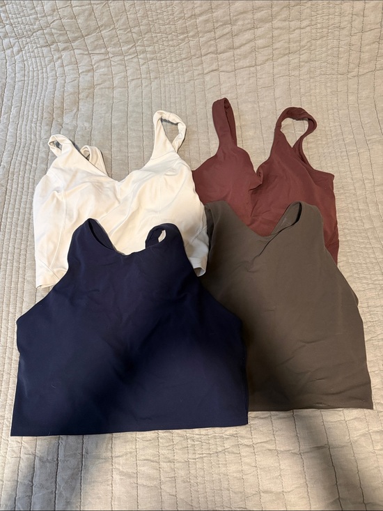lululemon athletica Other - Cropped Scoop Athletic Tank with Built In Bra